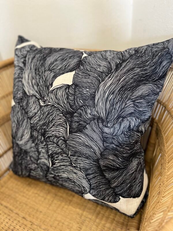 Navy & White - Handmade Scatter (Sold in Pairs)